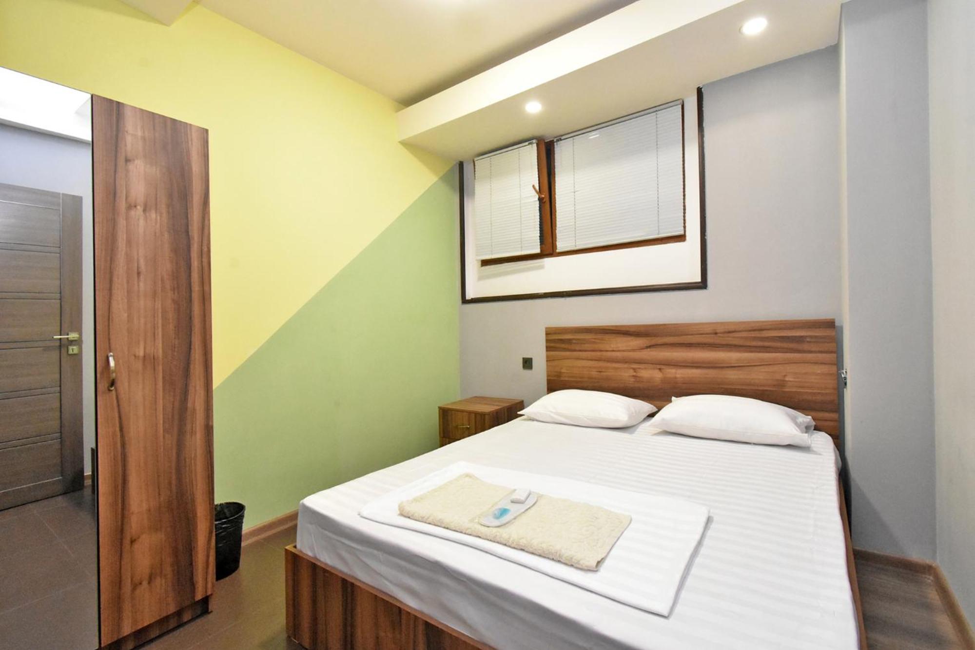 Luna Guest House 耶烈万 外观 照片