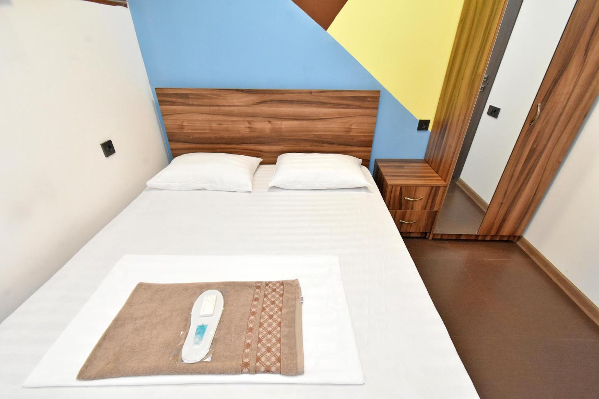 Luna Guest House 耶烈万 外观 照片